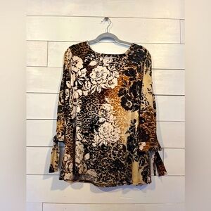 Floral/Animal Print Brown 3/4 Sleeve Blouse